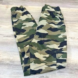 H&M Camouflage Jogger Pants 4